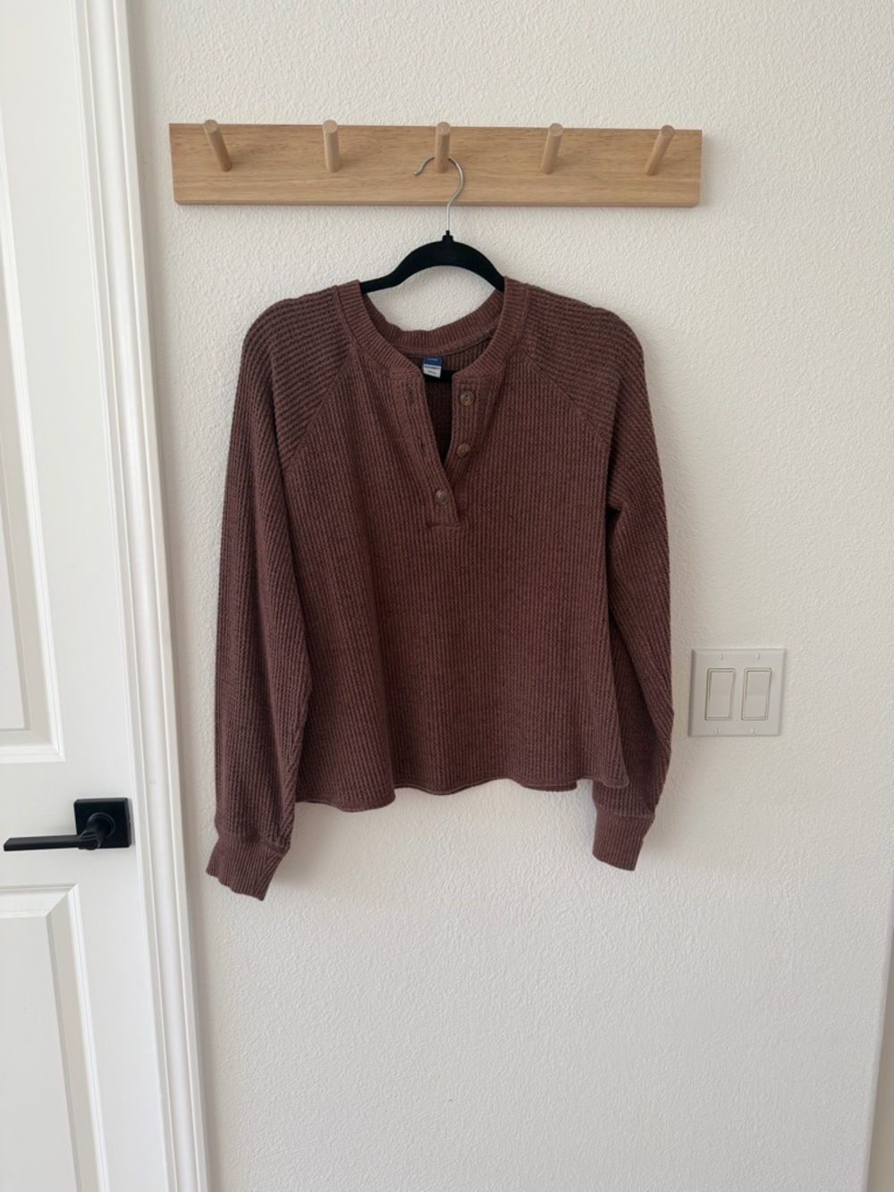 Old Navy - Waffle Knit Henley Sweater - Brown